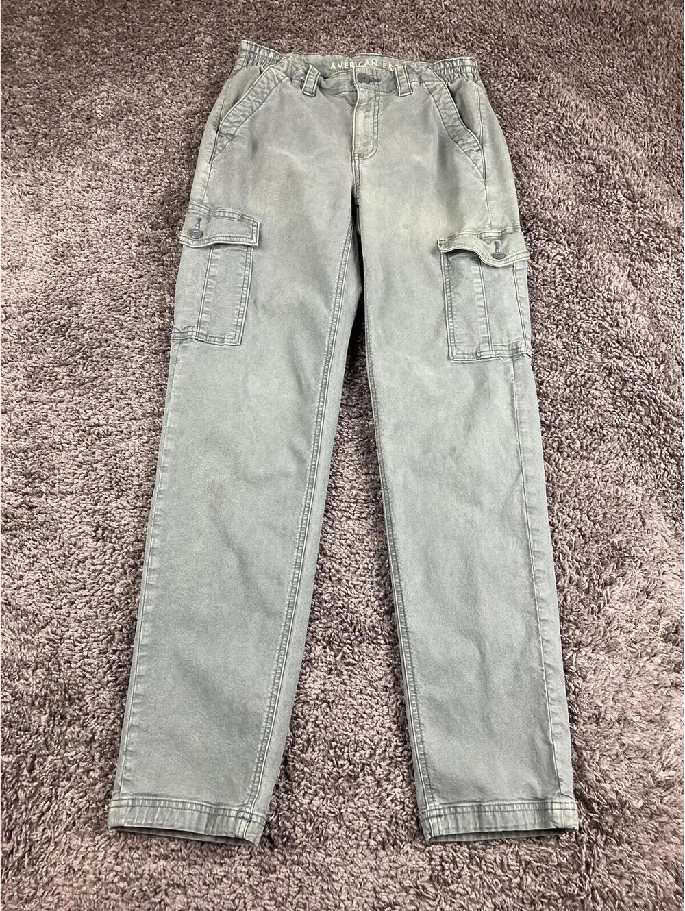 American Eagle Next Level Stretch Cargo Pants Womens Sage Green Soft Sz 2